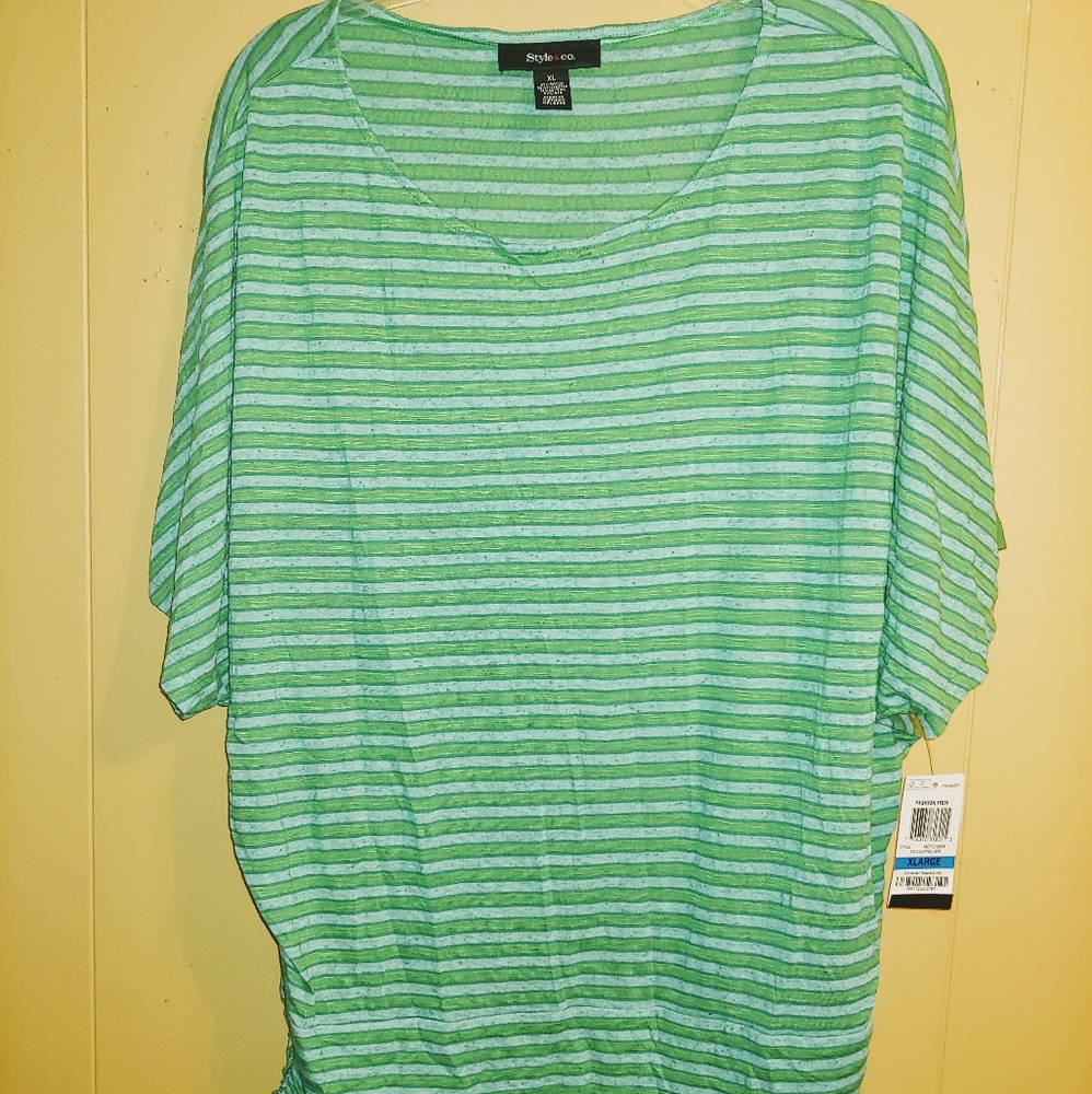 Women's style & co. top